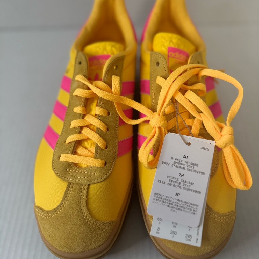 adidas Gazelle Bold Womens Sneaker Spark Lucid Pink Sz 8 NWT - Picture 2 of 14